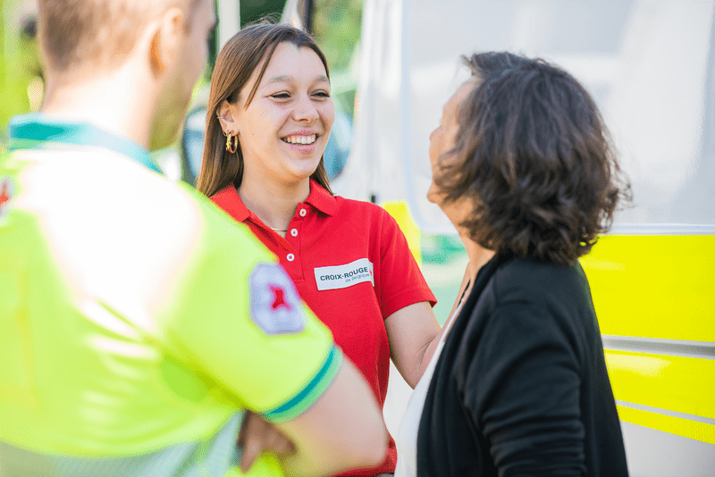 Des bénévoles de la Croix-Rouge
