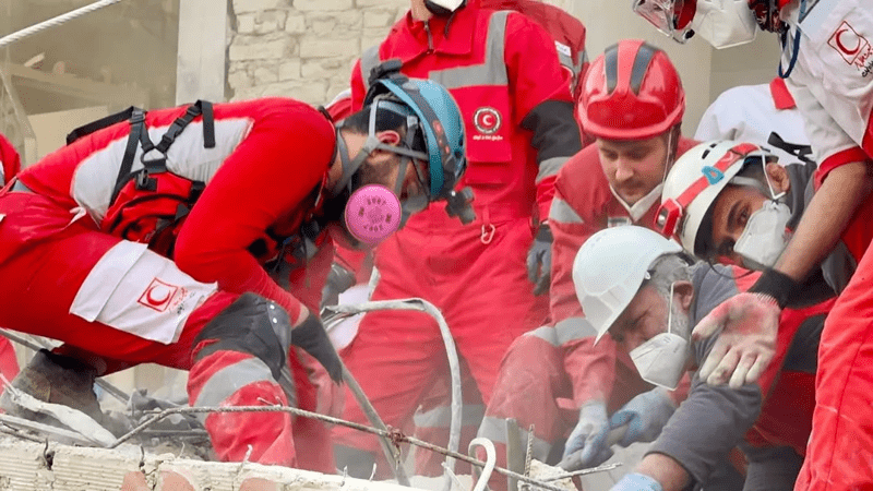 Des volontaires en Iran